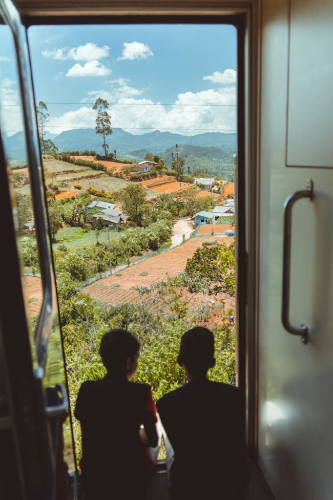 Sri Lanka’s Most Scenic Train Ride : A Journey Through the Highlands
